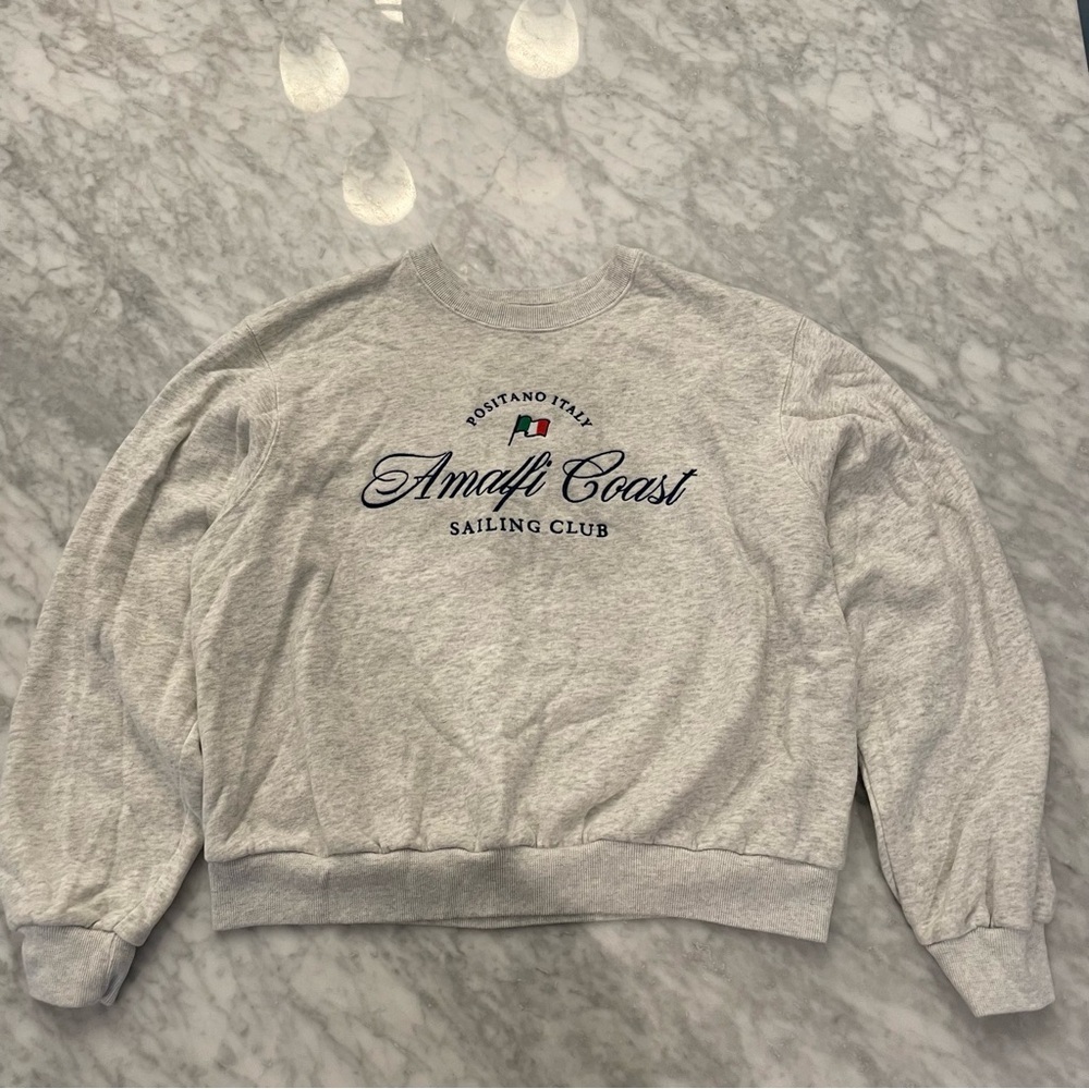 Hollister Easy Amalfi Coast Graphic Crew Sweatshirt XSmall - Picture 3 of 7